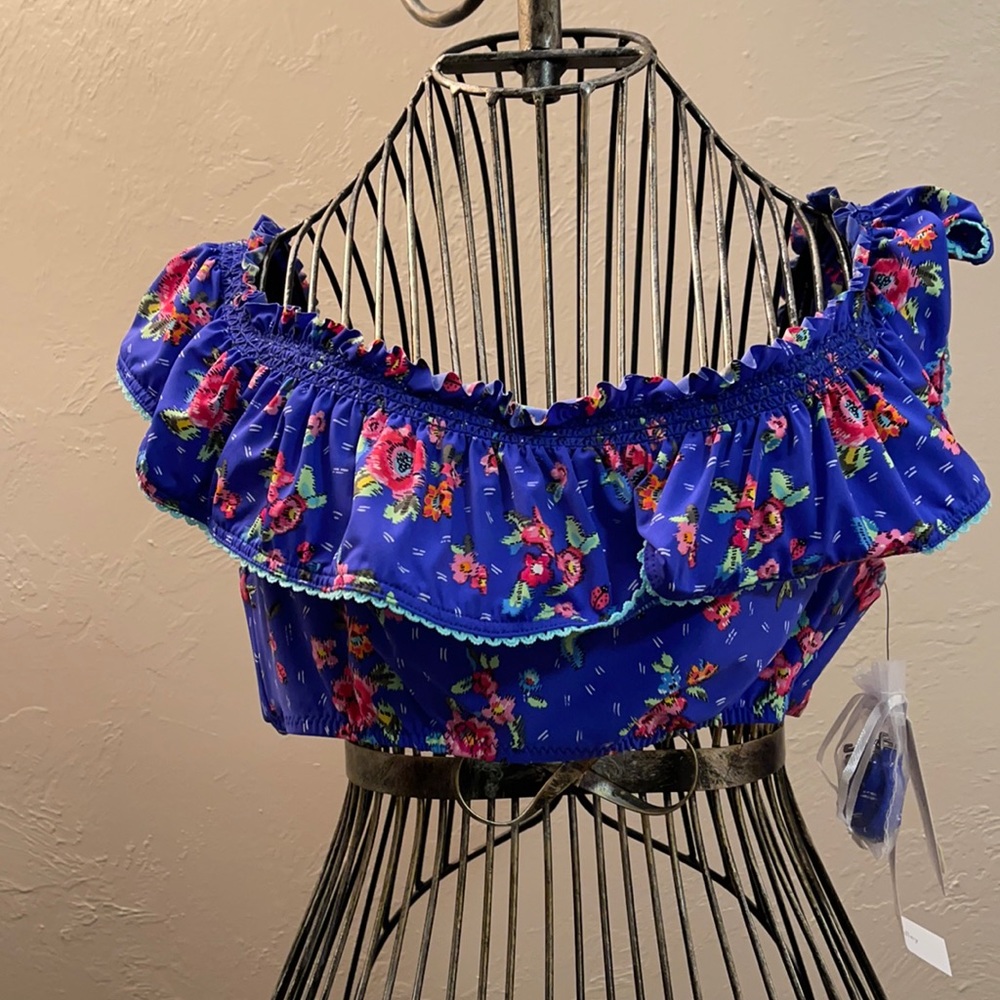 Vera Bradley Off the Shoulder Bikini Top only S (4-6)